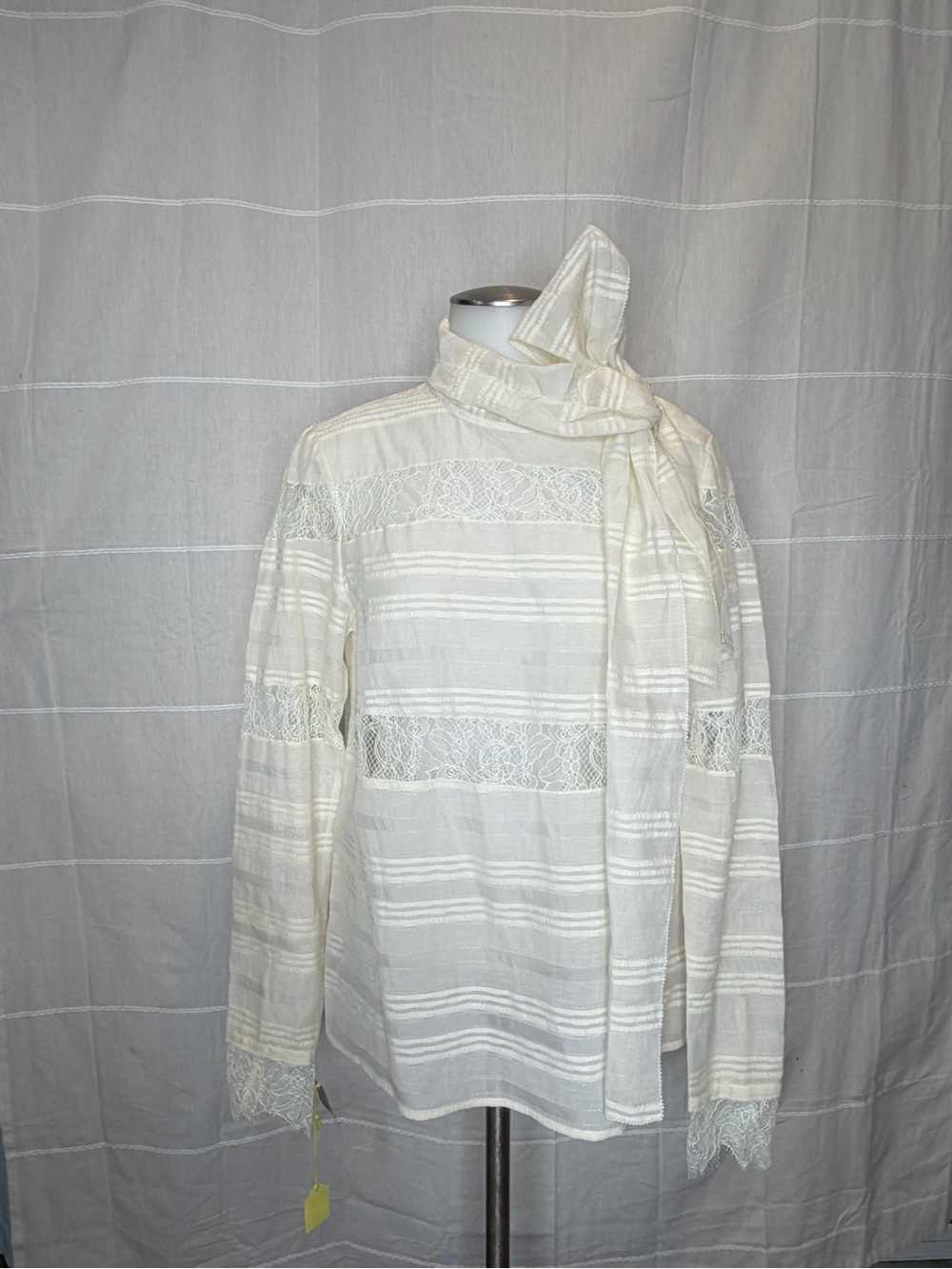 Women's Cream Long-Sleeve Tie-Neck Lace Blouse